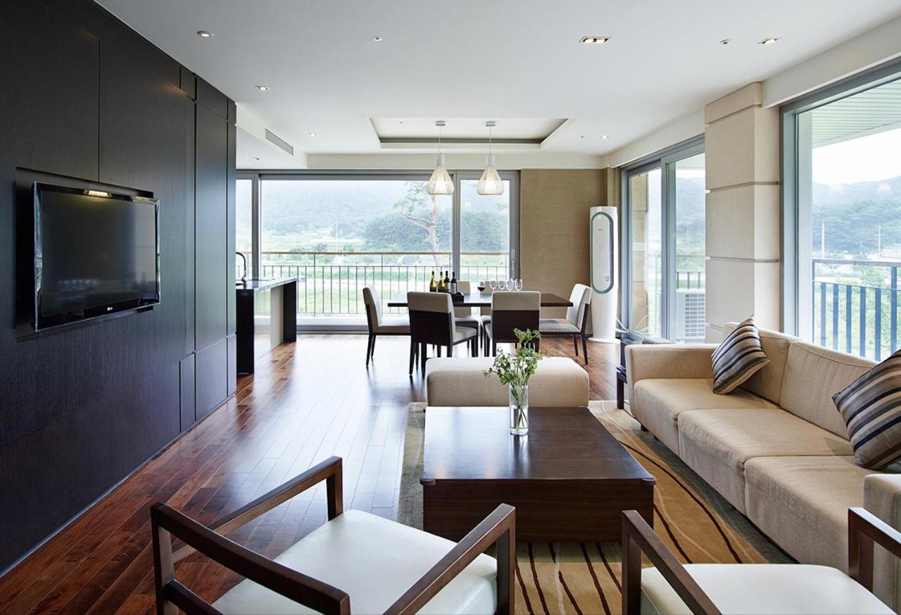 The Suites Hotel Namwon Exteriör bild