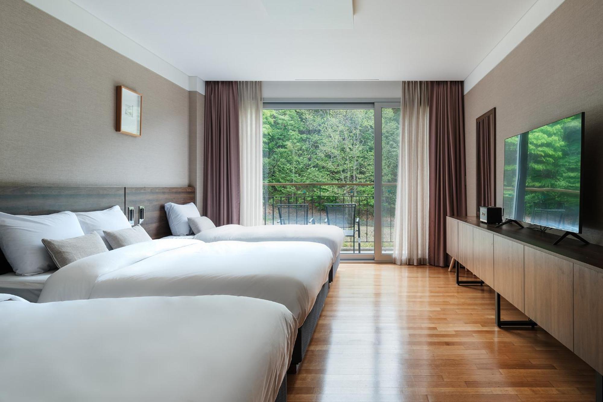 The Suites Hotel Namwon Exteriör bild