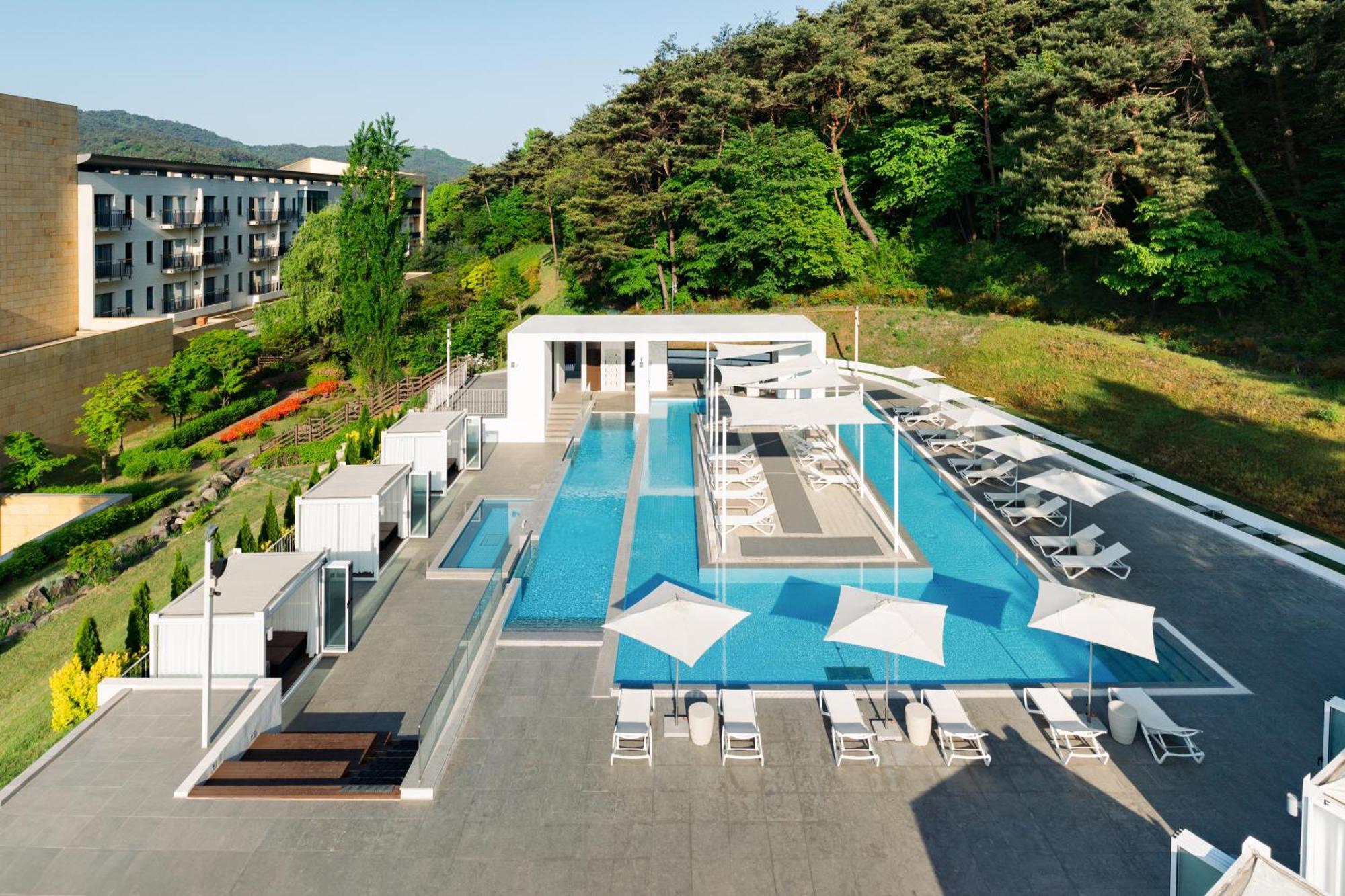 The Suites Hotel Namwon Exteriör bild