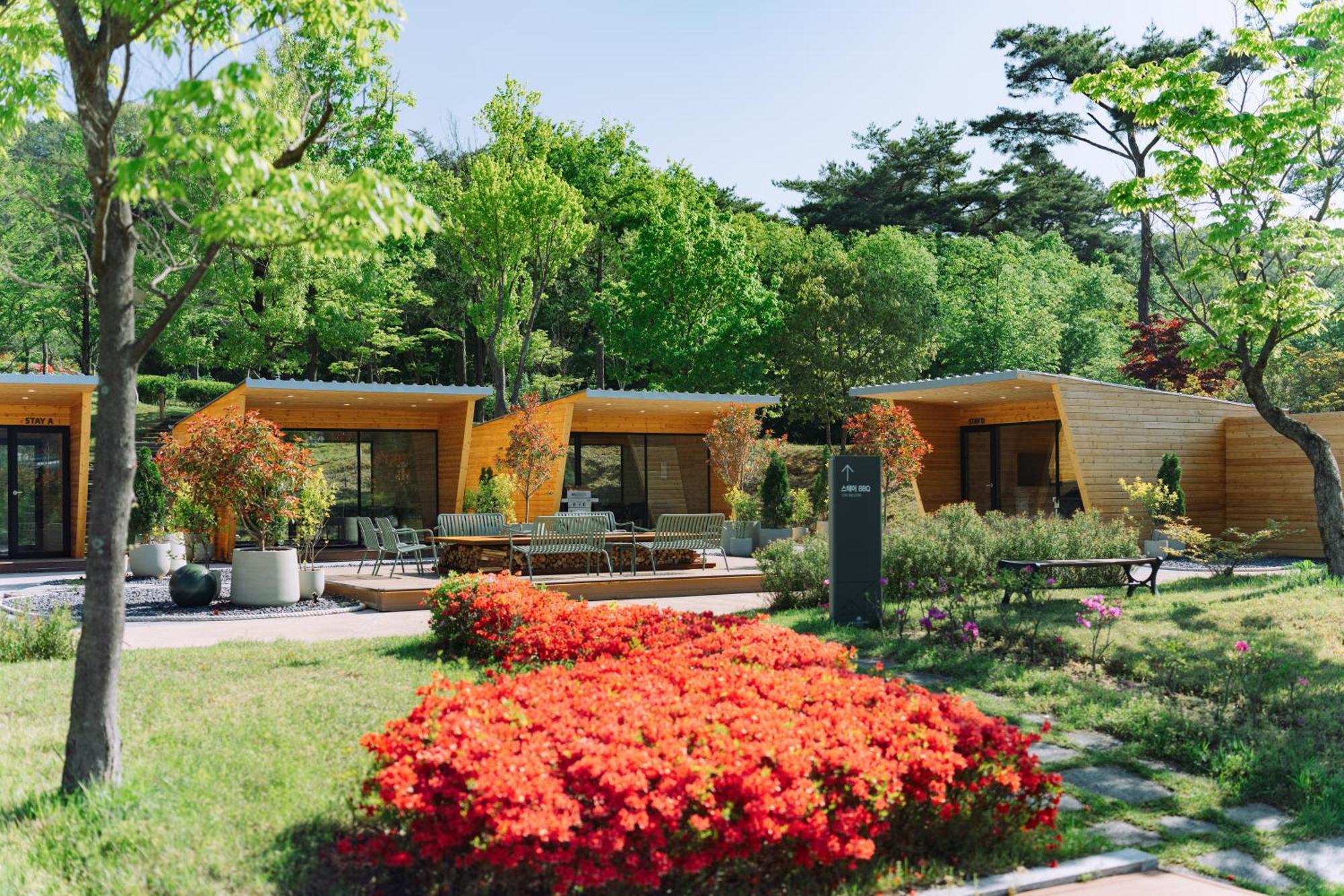 The Suites Hotel Namwon Exteriör bild